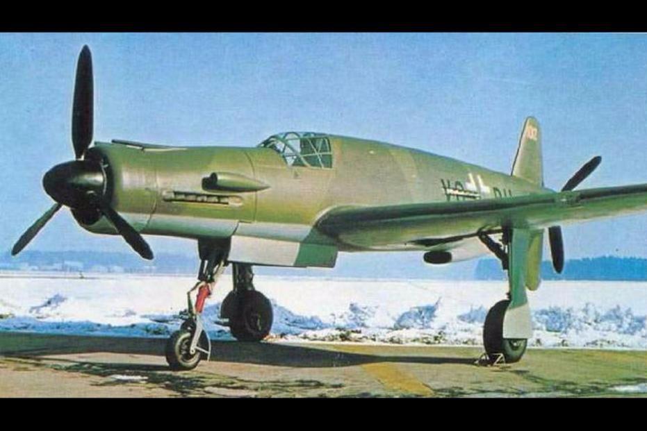 飞机失事模拟器